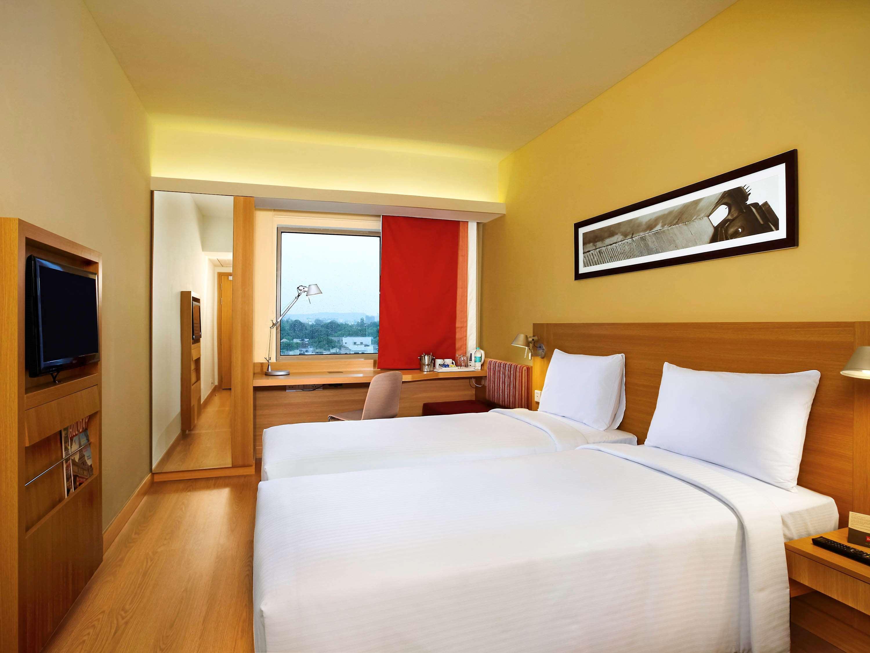 Ibis Jaipur City Centre - An Accor Brand Экстерьер фото